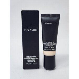 New MAC Pro Longwear Nourishing Waterproof Foundation NW13